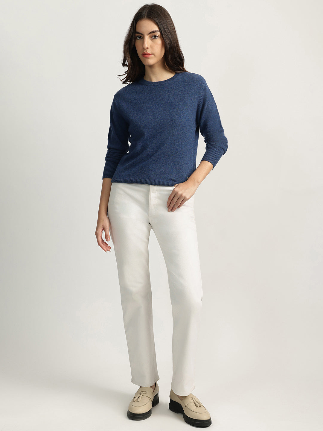 Iconic Women Blue Solid Round Neck Full Sleeves Sweater