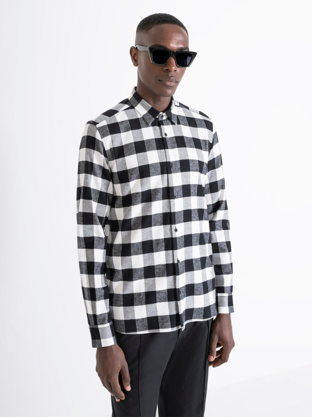 Antony Morato Men White Checked Spread Collar Full Sleeves Shirt