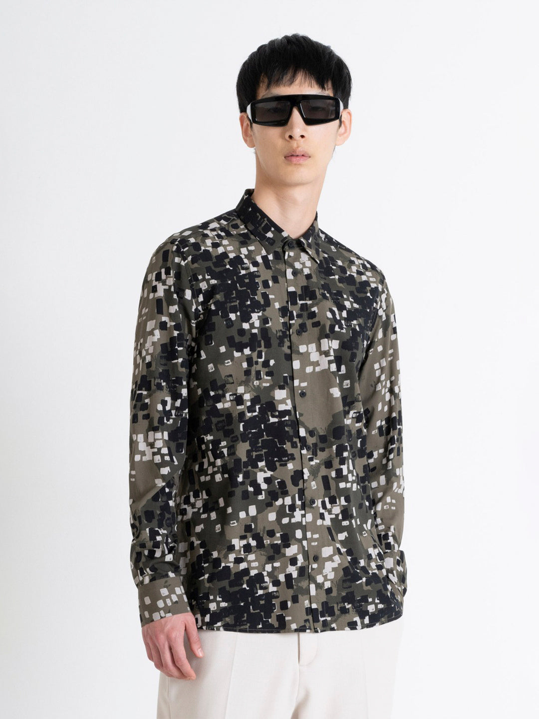 Antony Morato Men Green Printed Spread Collar Full Sleeves Shirt