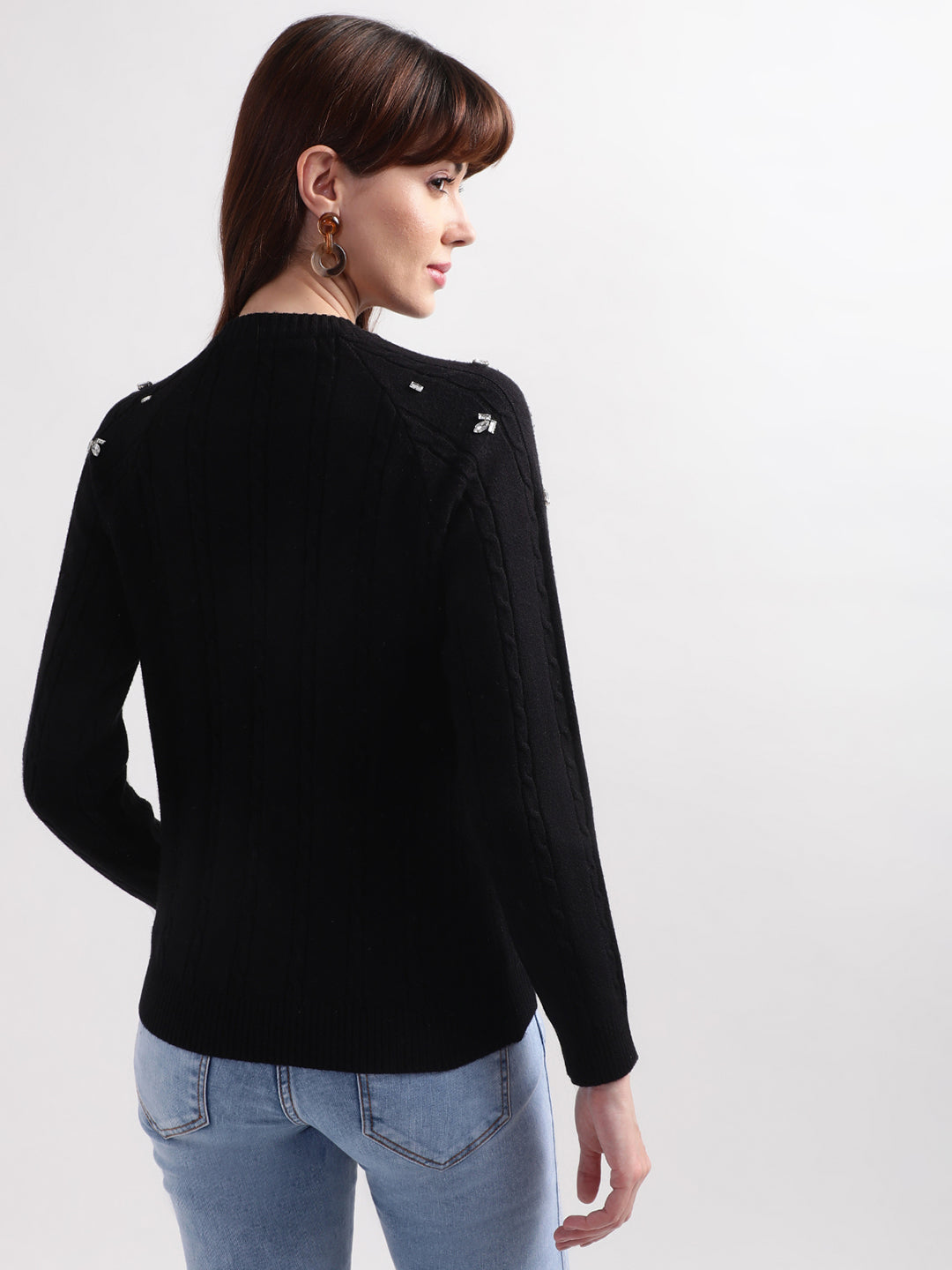 Women Black Solid Round Neck Sweatshirt