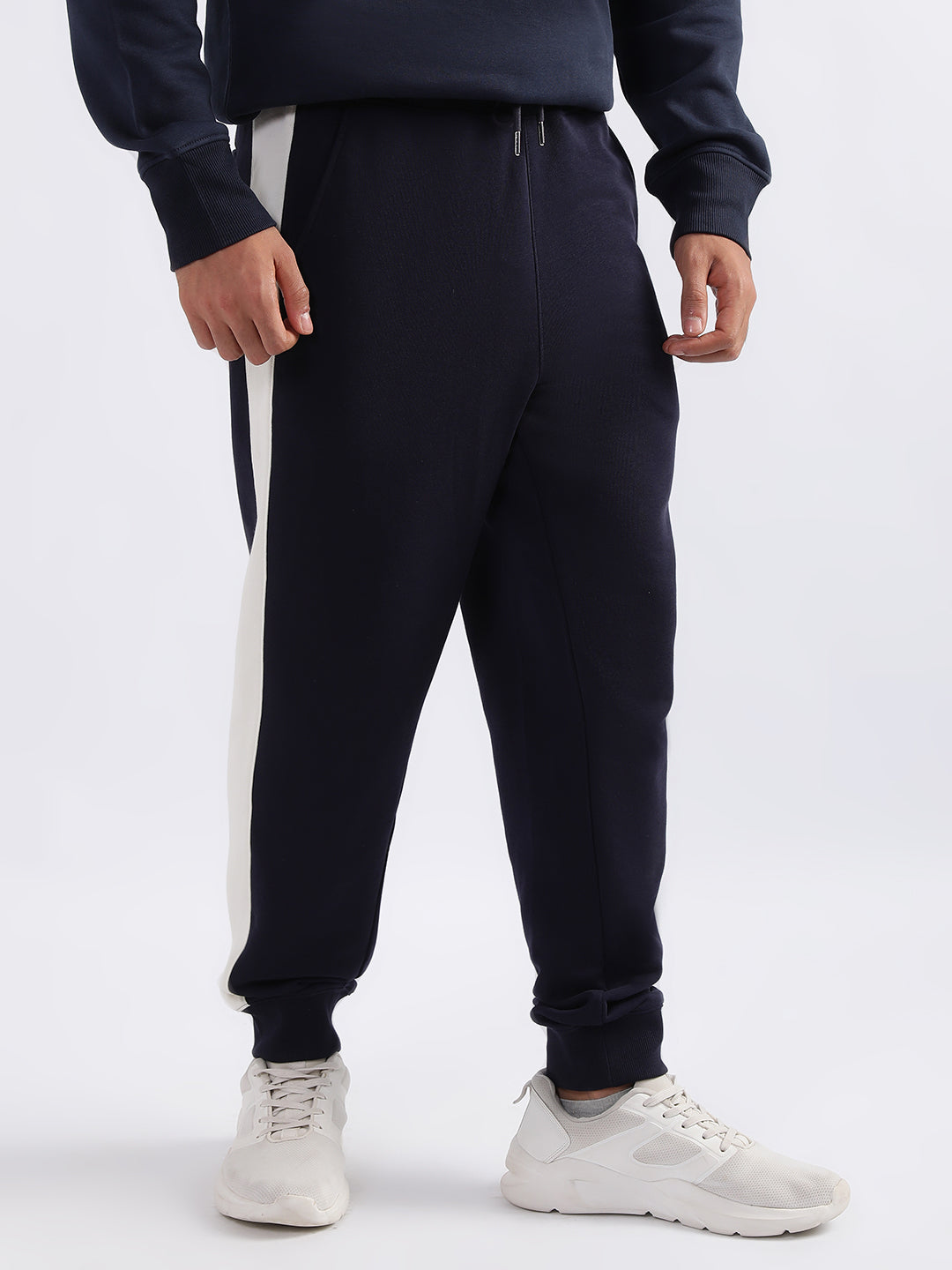 Gant Men Blue Printed Regular Fit Sweatpant