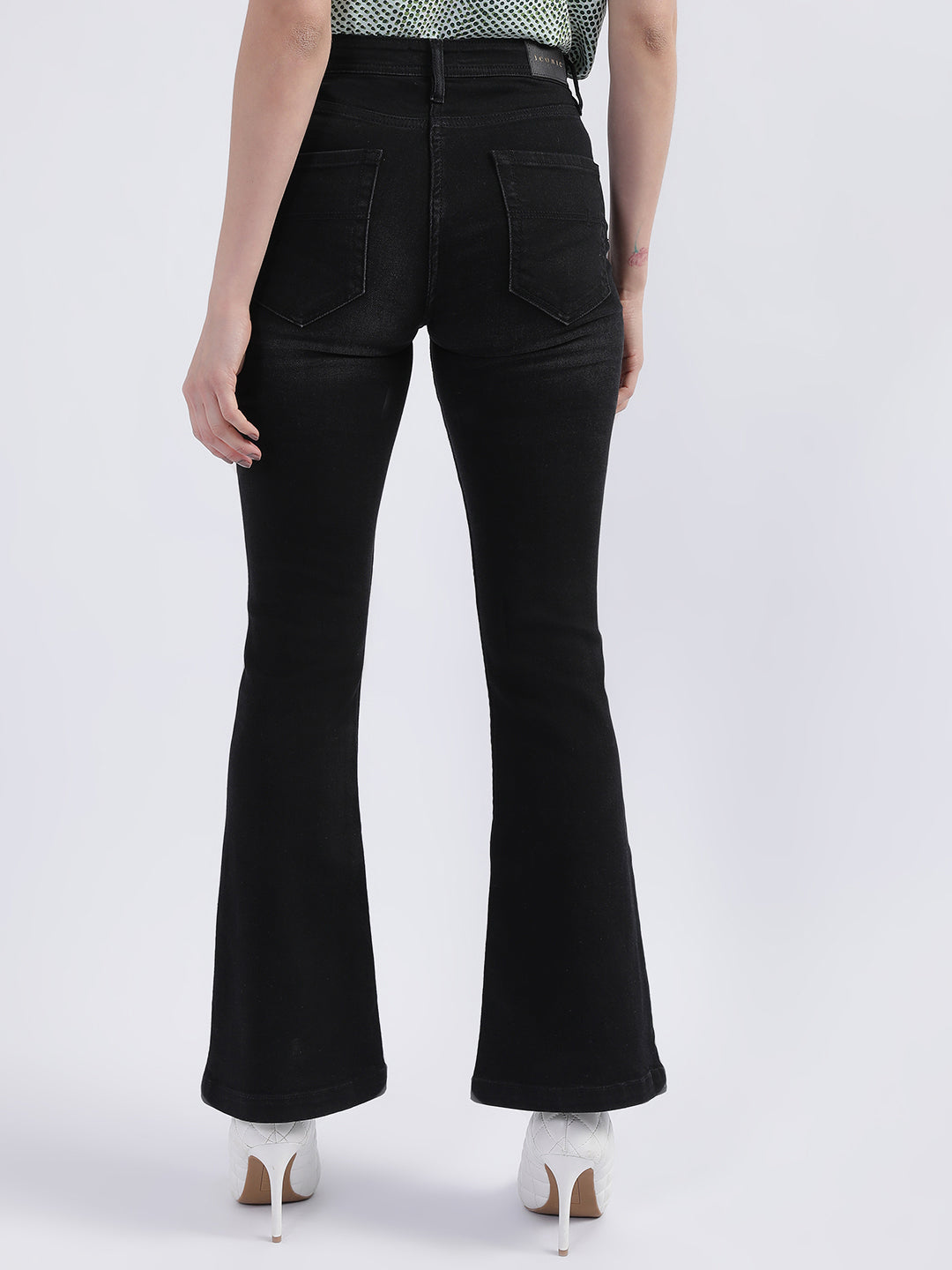 Iconic Women Black Solid Bootcut Jeans