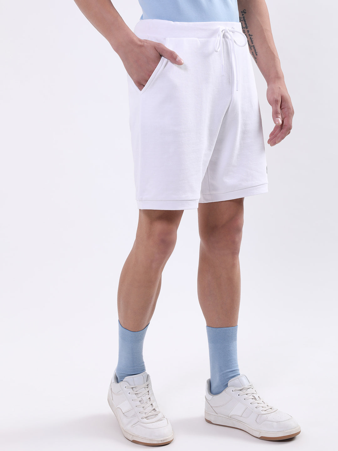 Iconic Men White Solid Regular Fit Shorts