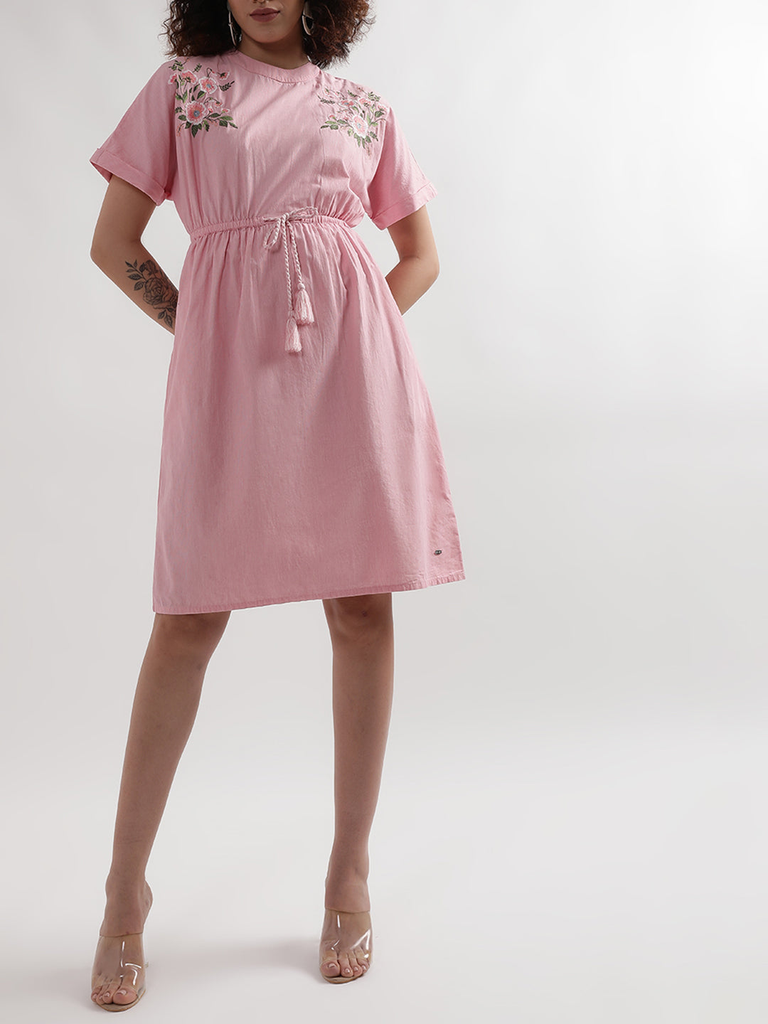 Elle Women Pink Solid Round Neck Dress