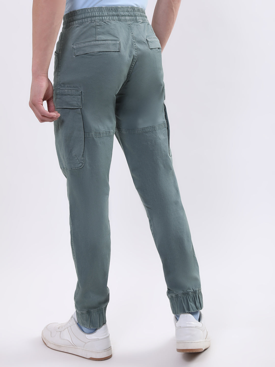 Iconic Men Green Solid Regular Fit Trouser