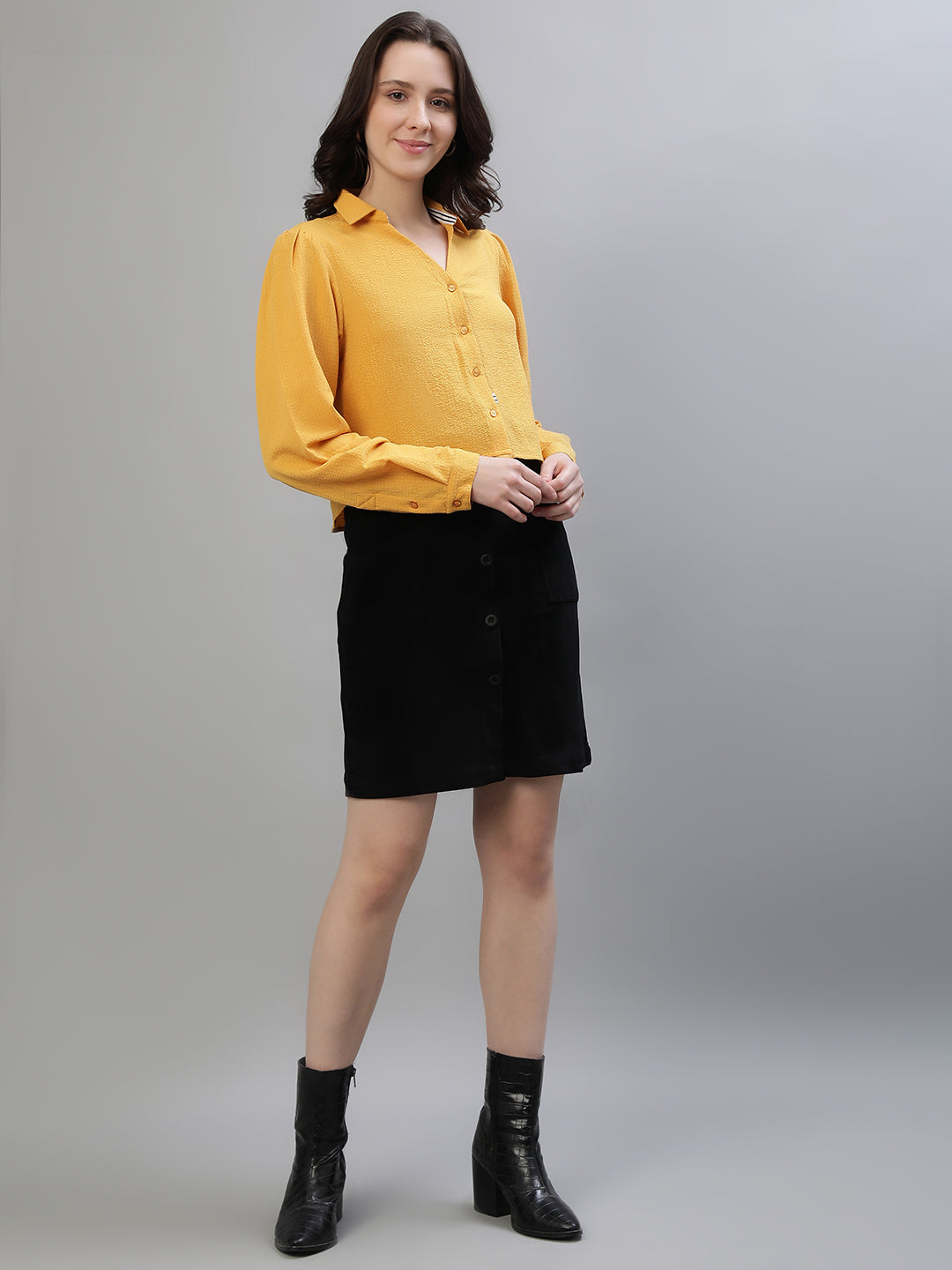 Iconic Women Yellow Solid Collar Top