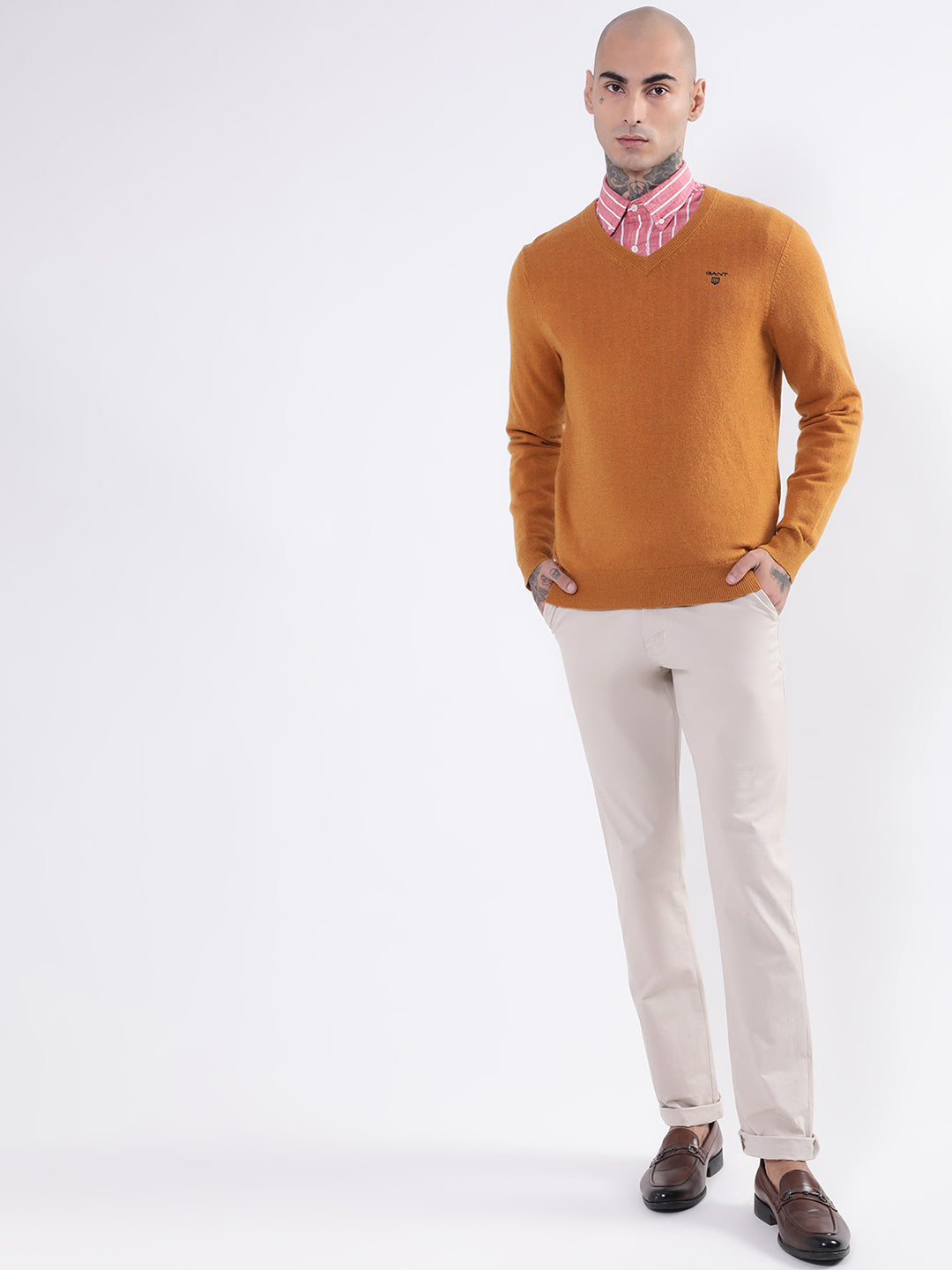 Gant Men Orange Solid V Neck Sweater