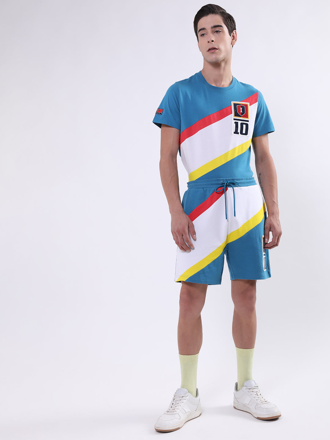 Iconic Men Multi Colour blocked Regular Fit Shorts