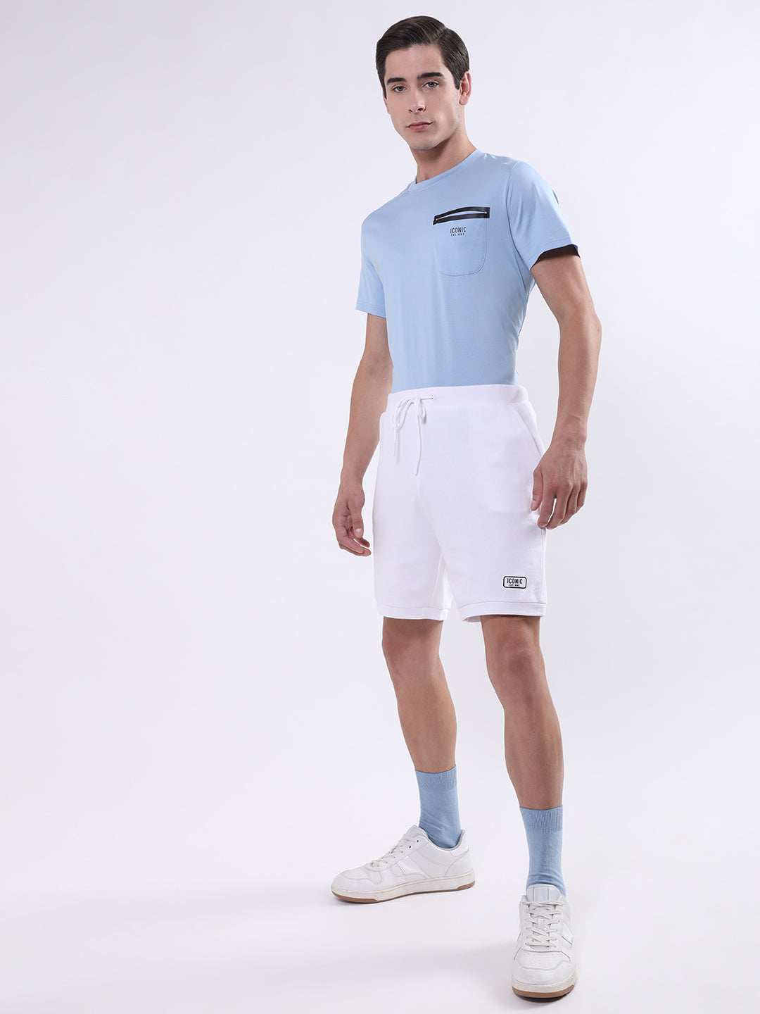 Iconic Men White Solid Regular Fit Shorts