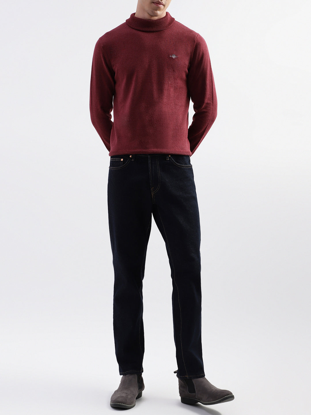 Gant Men Red Solid Round Neck Sweater