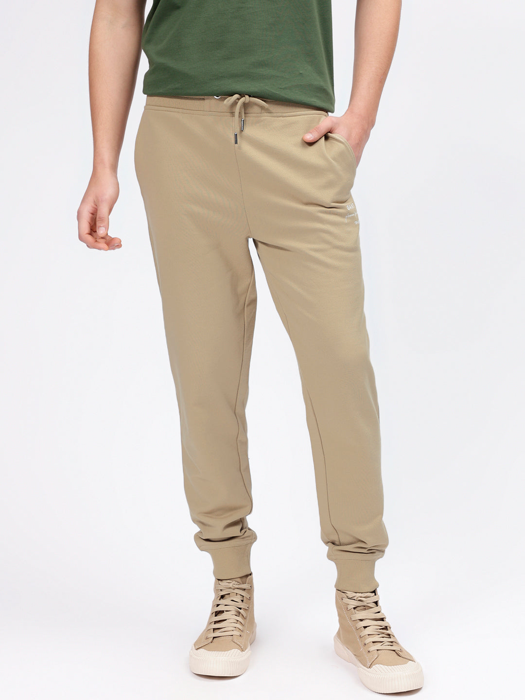 Gant Men Khaki Solid Regular Fit Drawstring Joggers