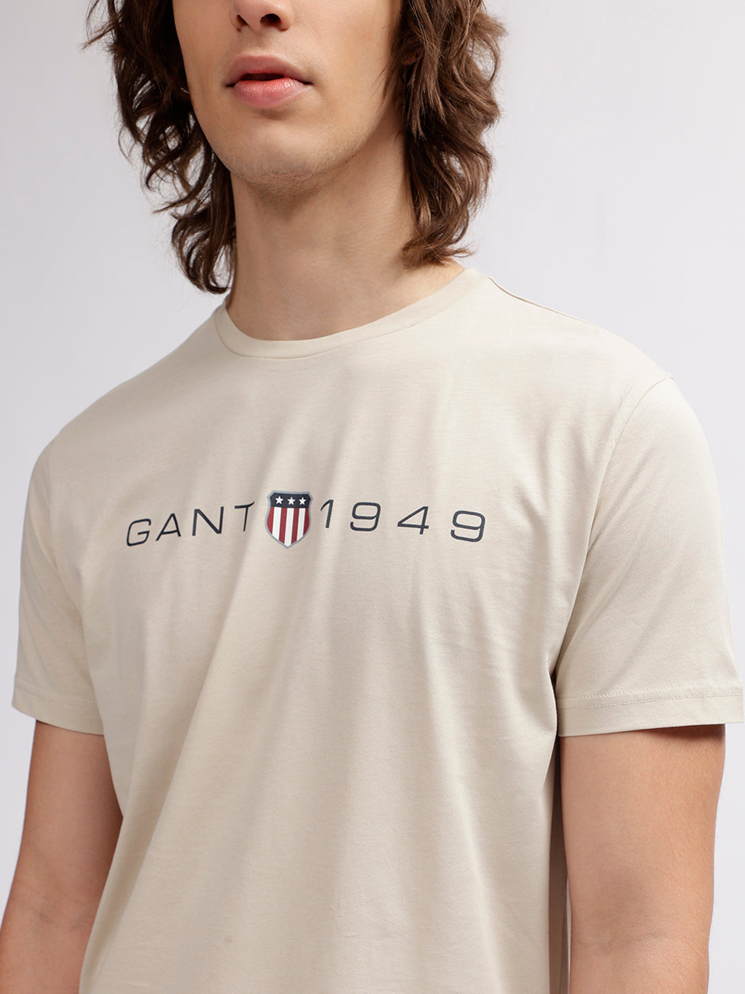 Gant Men Beige Solid Round Neck Short Sleeves T-shirt