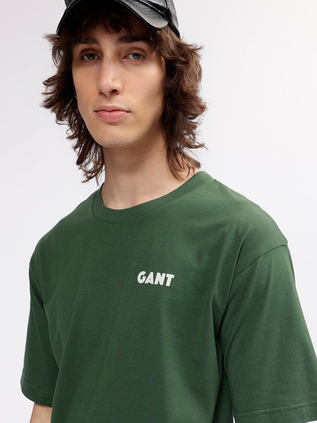 Gant Men Green Solid Round Neck Short Sleeves T-shirt