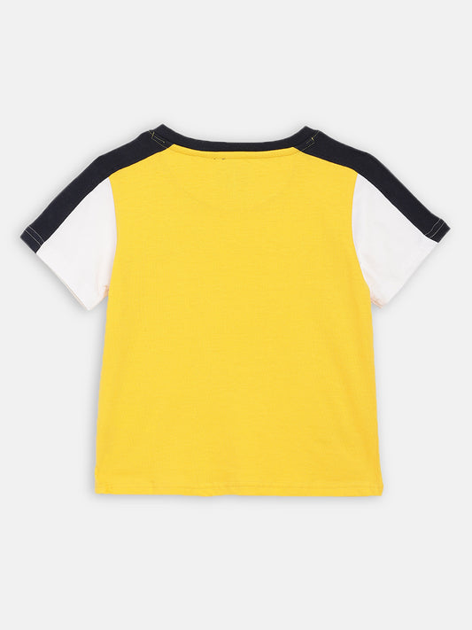 Blue Giraffe Boys Yellow Self - Design Round Neck TShirt