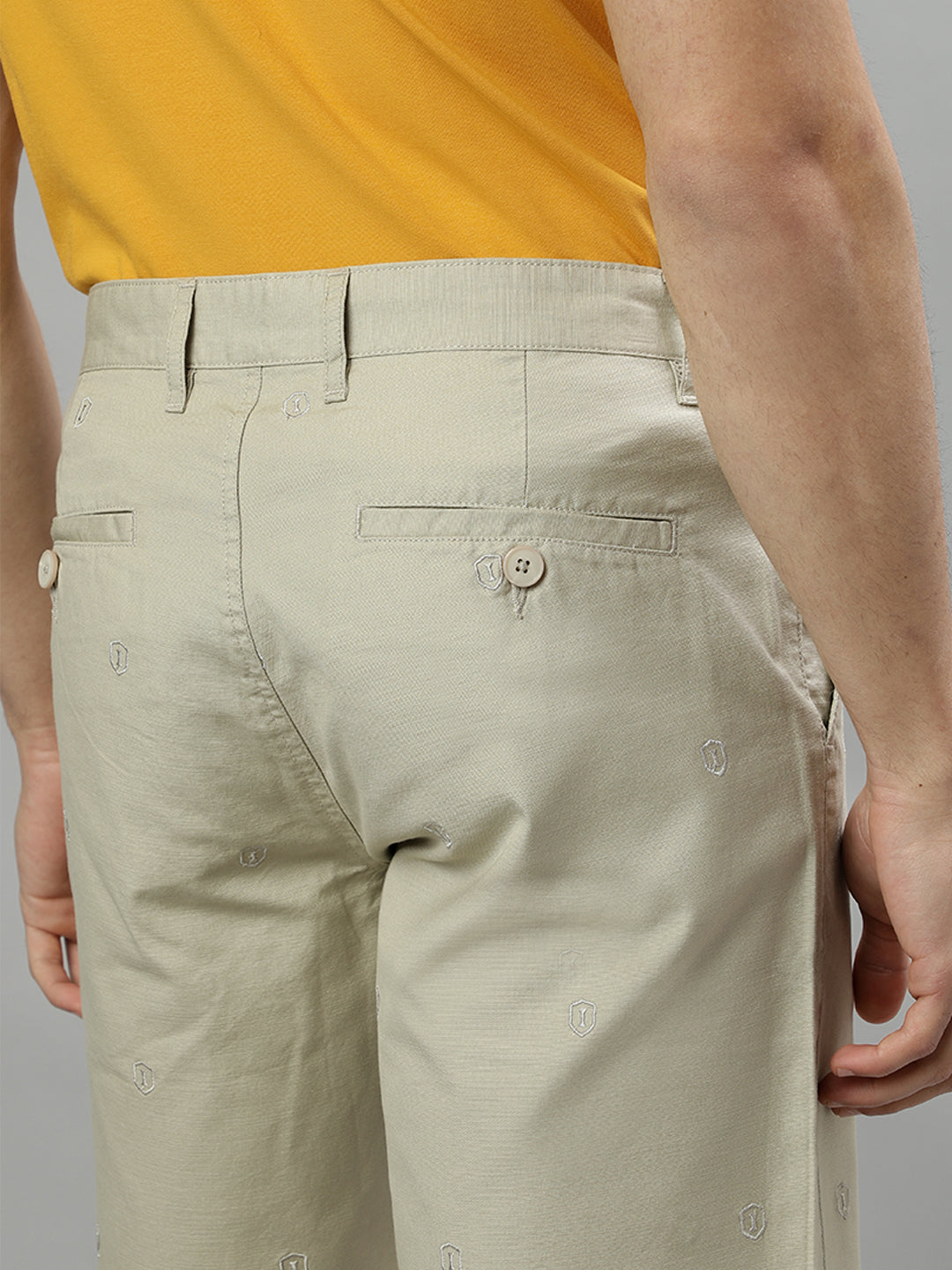 Iconic Men Beige Regular Fit Shorts