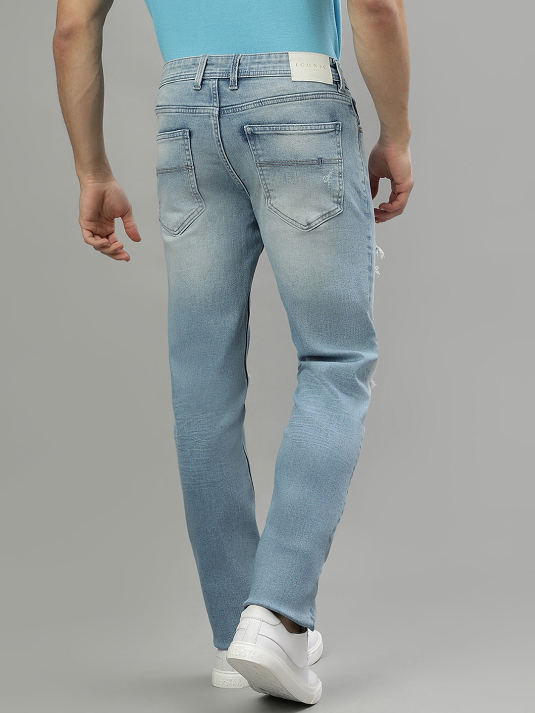 Iconic Men Light Blue Solid Slim Fit Jeans