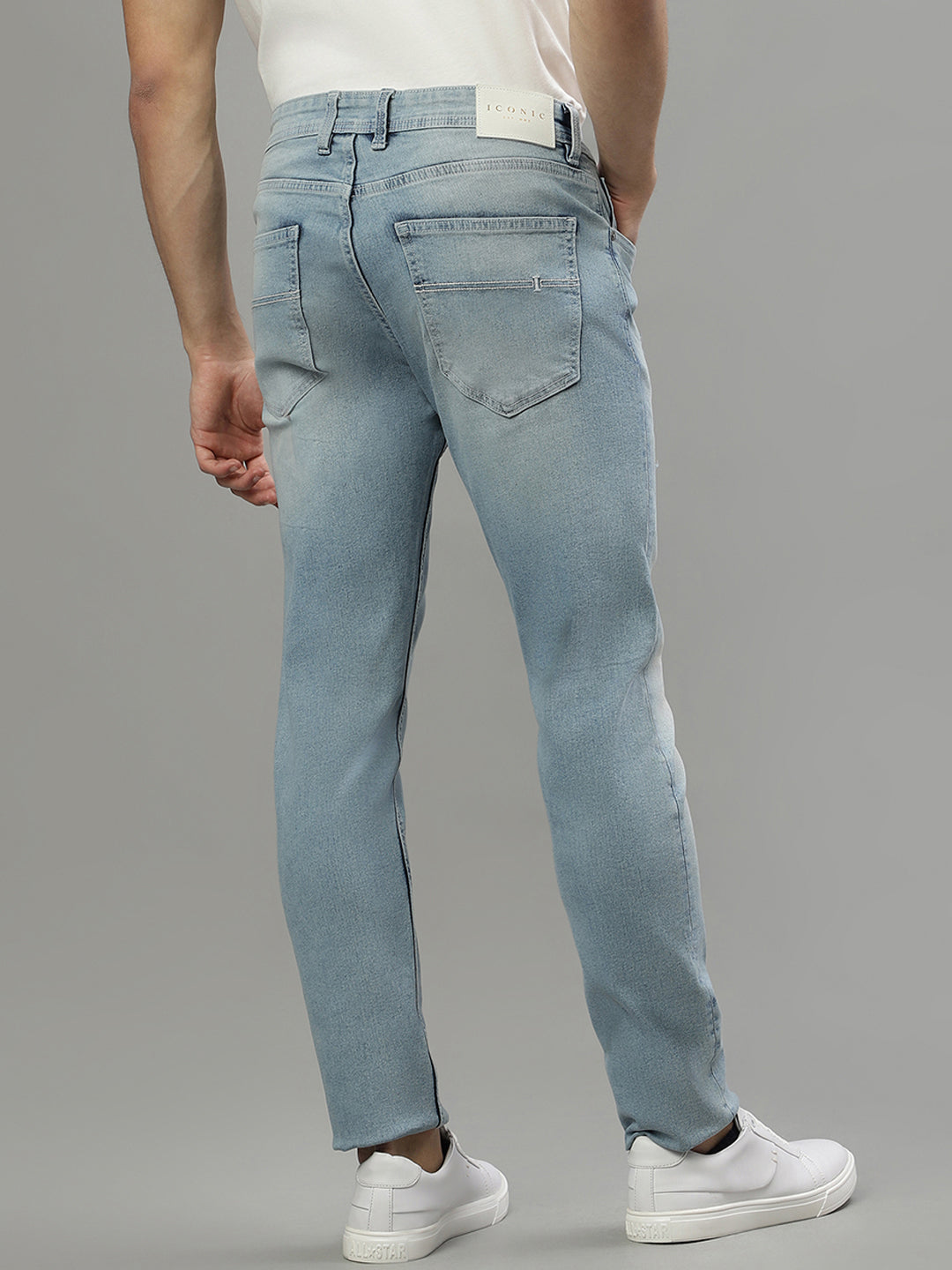 Iconic Men Blue Embroidered Slim Fit Jeans