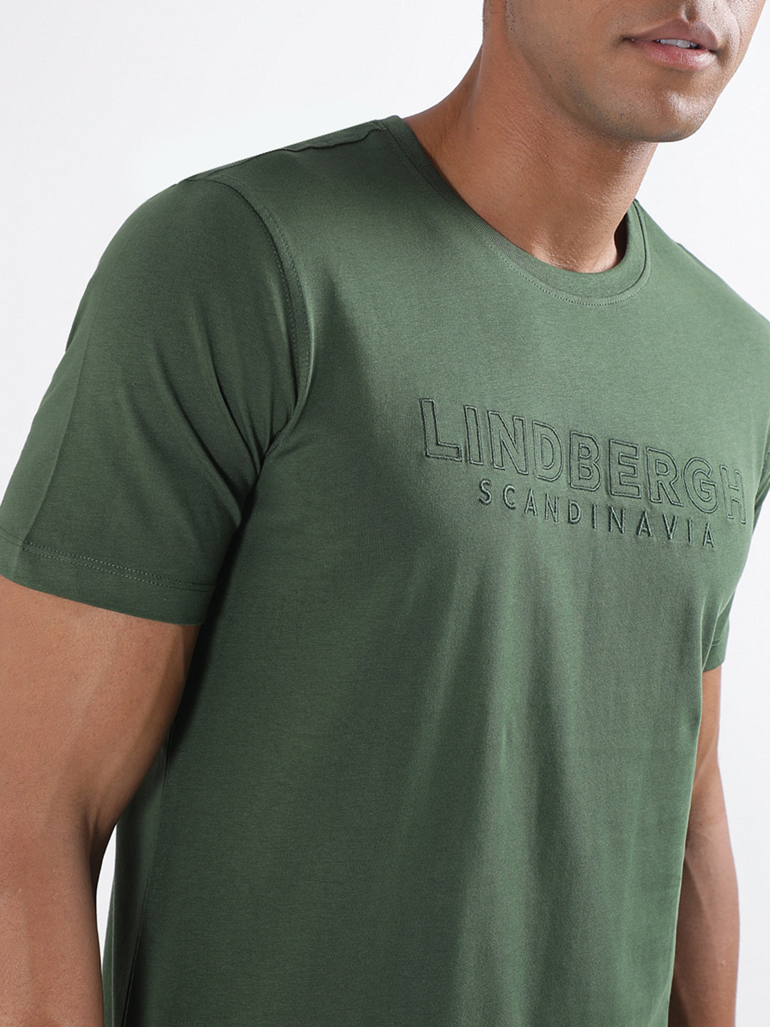 Lindbergh Green Logo Relaxed Fit T-Shirt