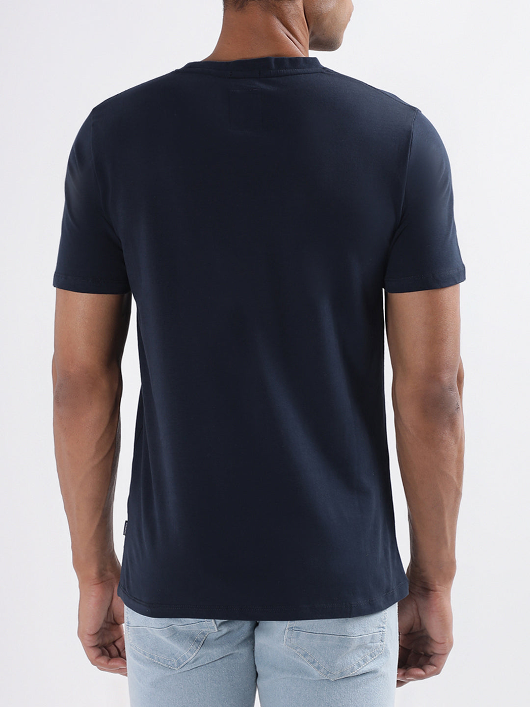 Lindbergh Blue Logo Relaxed Fit T-Shirt