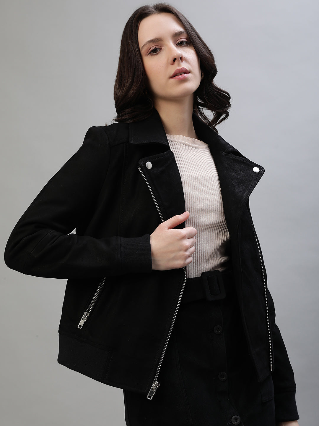 Iconic Women Black Solid Collar Leather Jacket