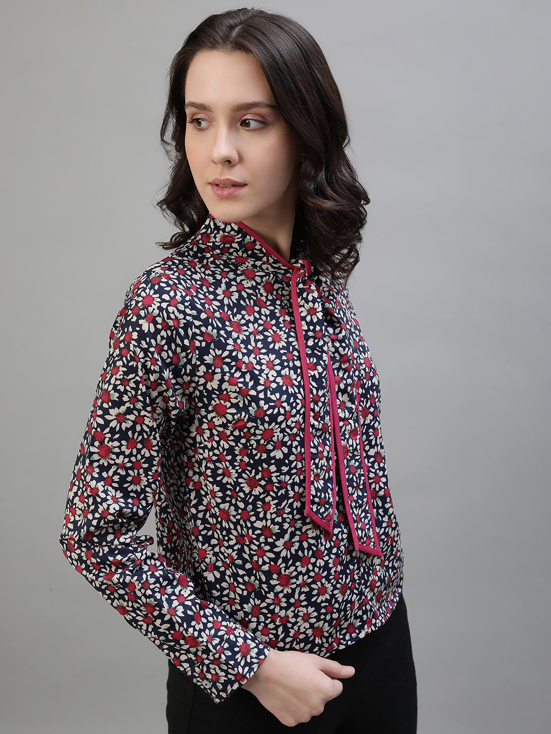 Iconic Women Multi Printed Collar Top