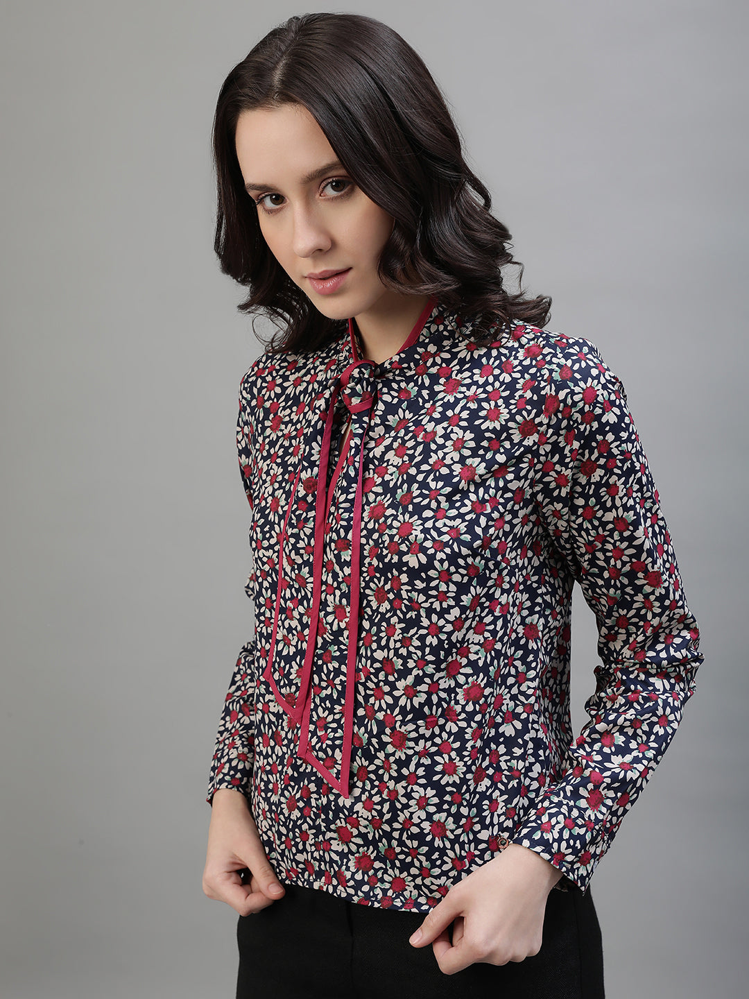 Iconic Women Multi Printed Collar Top