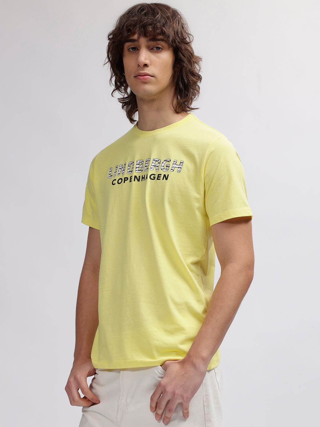 Lindbergh Men Yellow Solid Round Neck Short Sleeves T-shirt