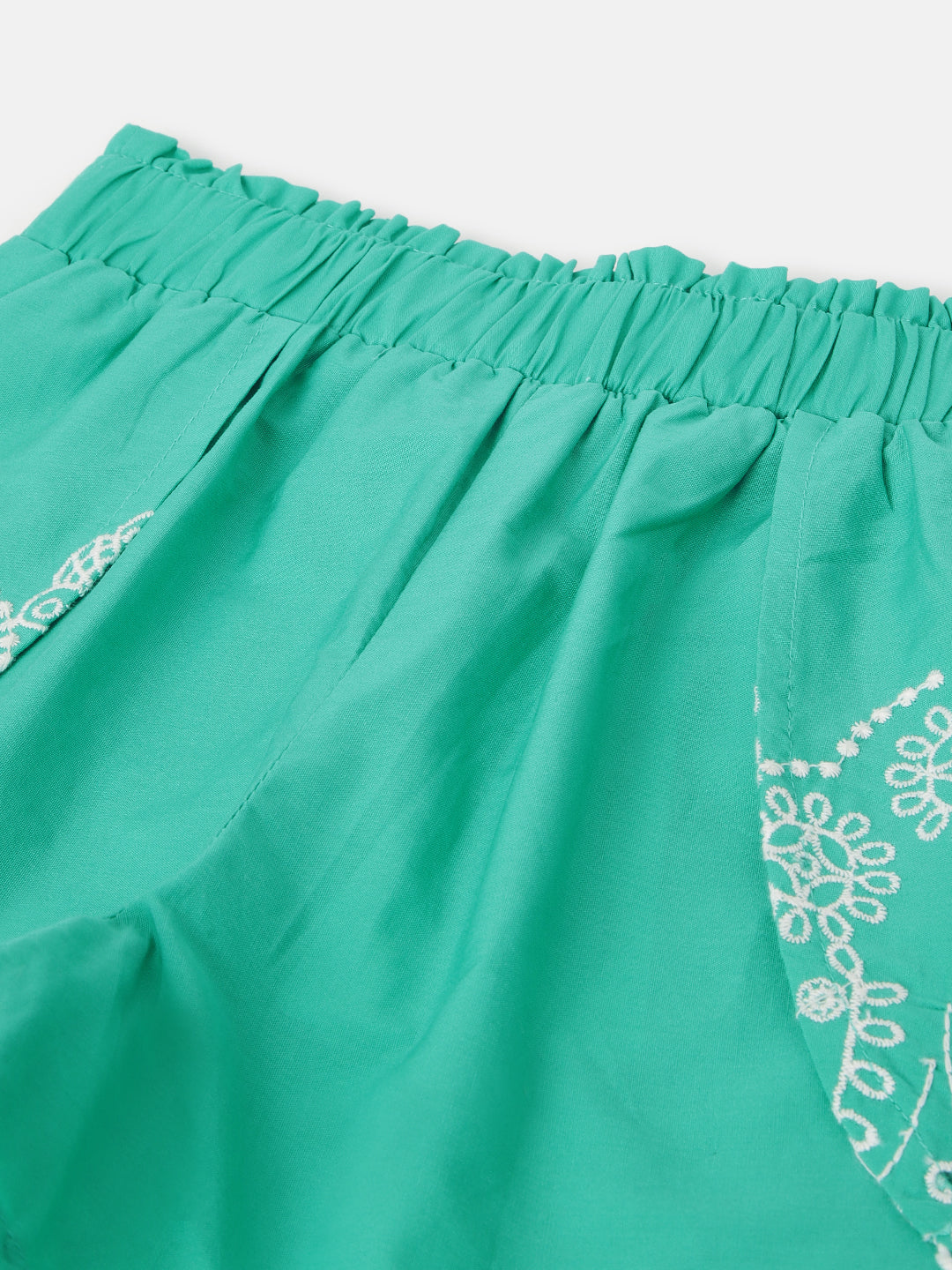 Blue Giraffe Girls Green Embroidered Flared Mid-Rise Shorts