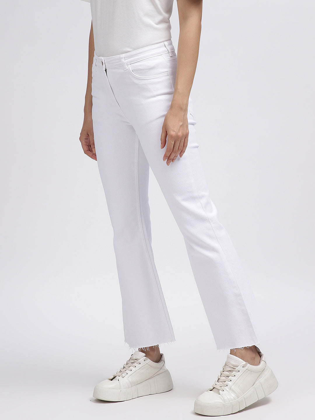 Elle Women Off White Solid Bootcut Jeans