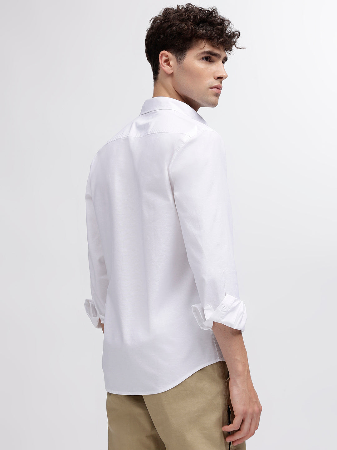 Iconic Men White Solid Spread Collar Full Sleeves Shirt