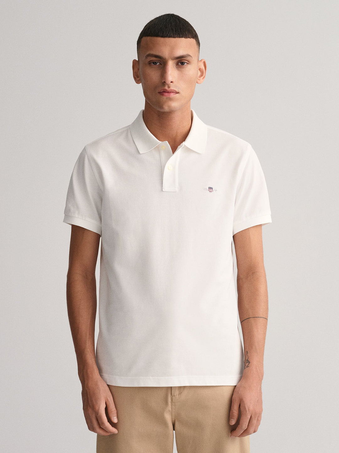 Gant Men White Solid Polo Collar Short Sleeves T-shirt