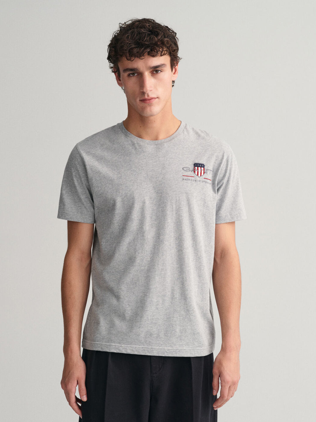 Gant Men Grey Solid Round Neck Short Sleeves T-shirt