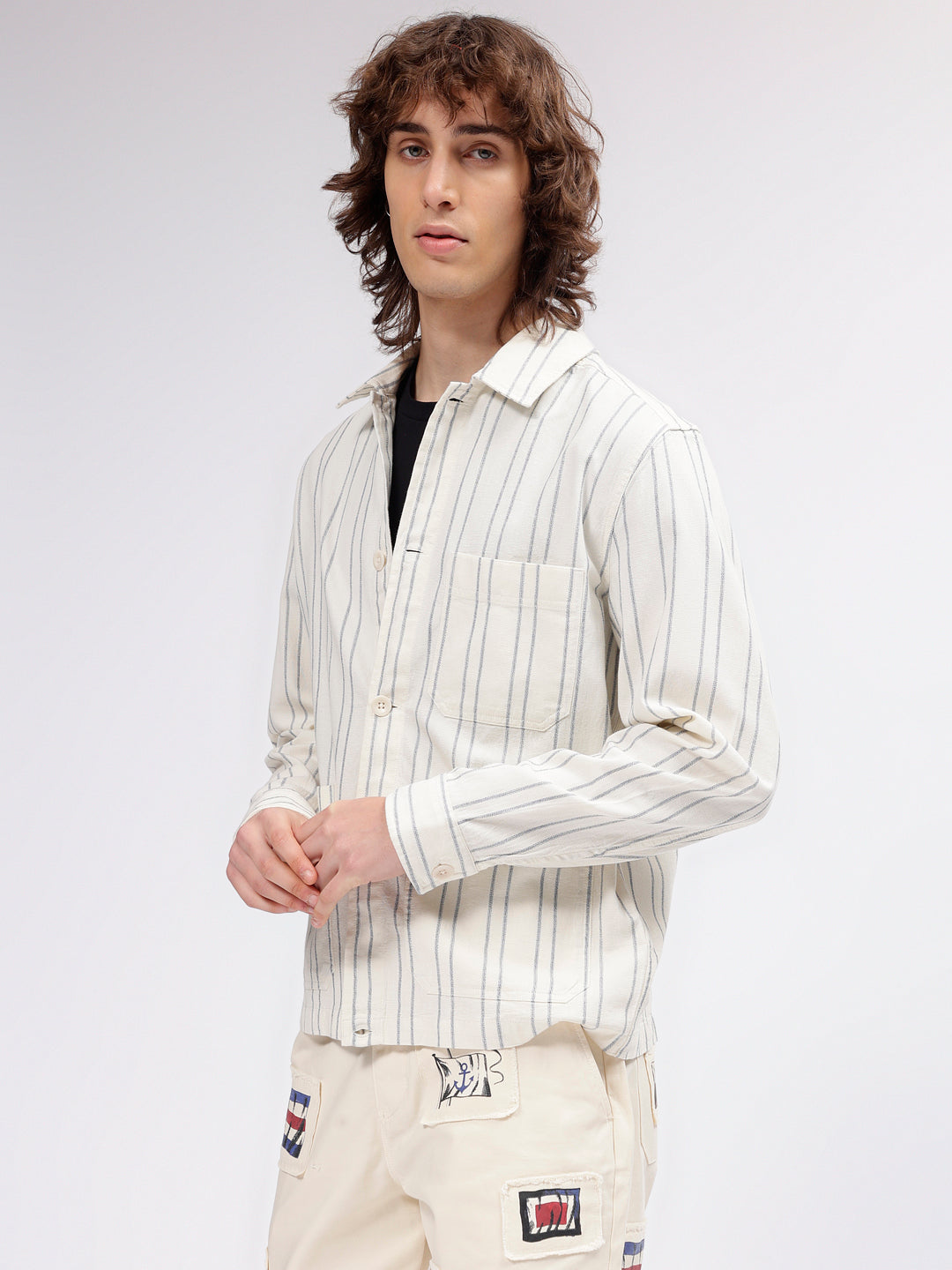 Gant Men Cream Striped Spread Collar Full Sleeves Shirt