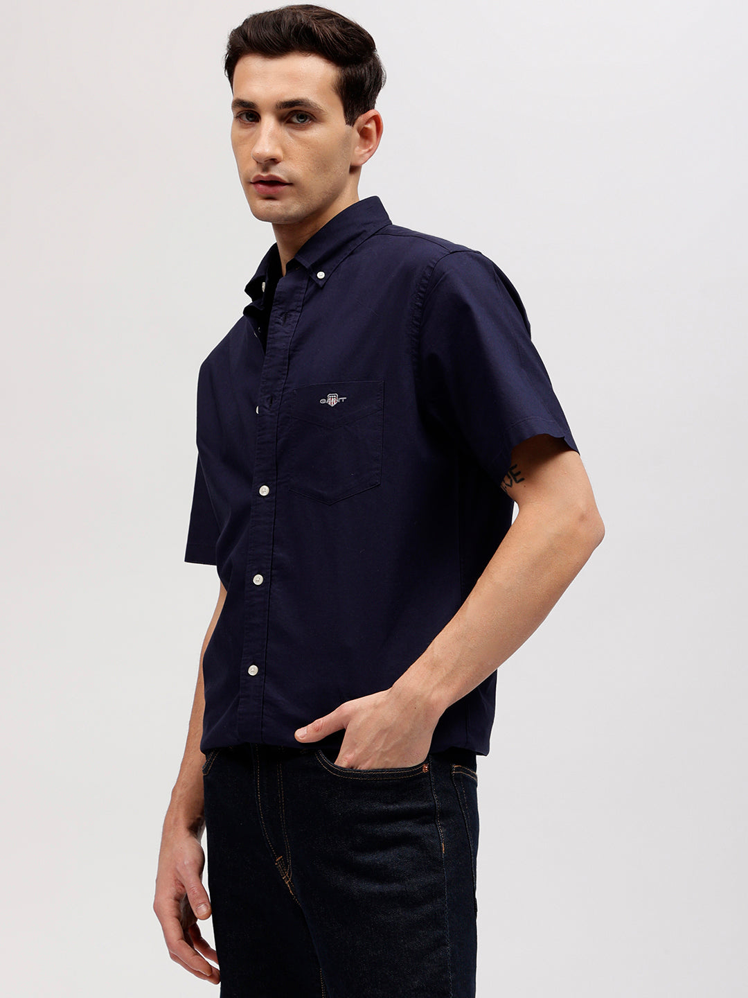 Gant Men Blue Solid Button-down Collar Short Sleeves Shirt