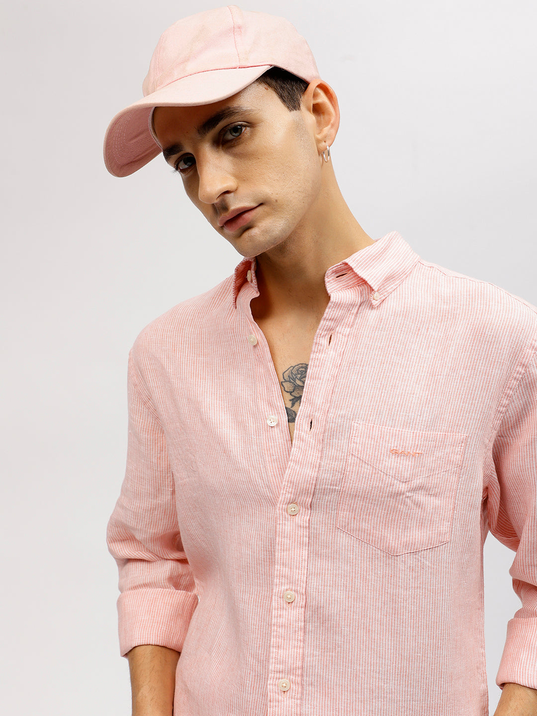 Gant Men Pink Striped Button-down Collar Full Sleeves Shirt