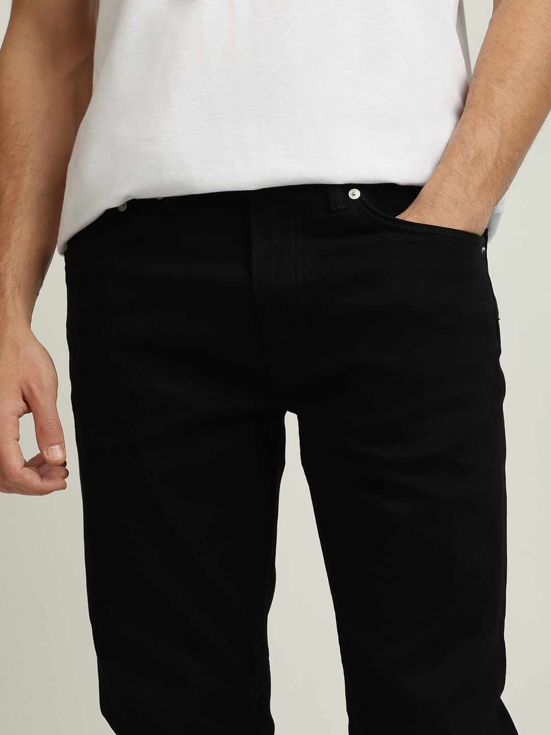 Gant Men Solid Mid-Rise Jeans