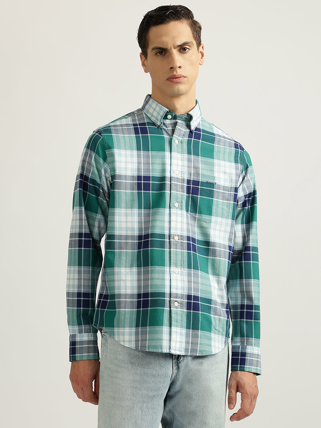 Gant Men Green Checked Buttoned Down Collar Full Sleeves Shirt