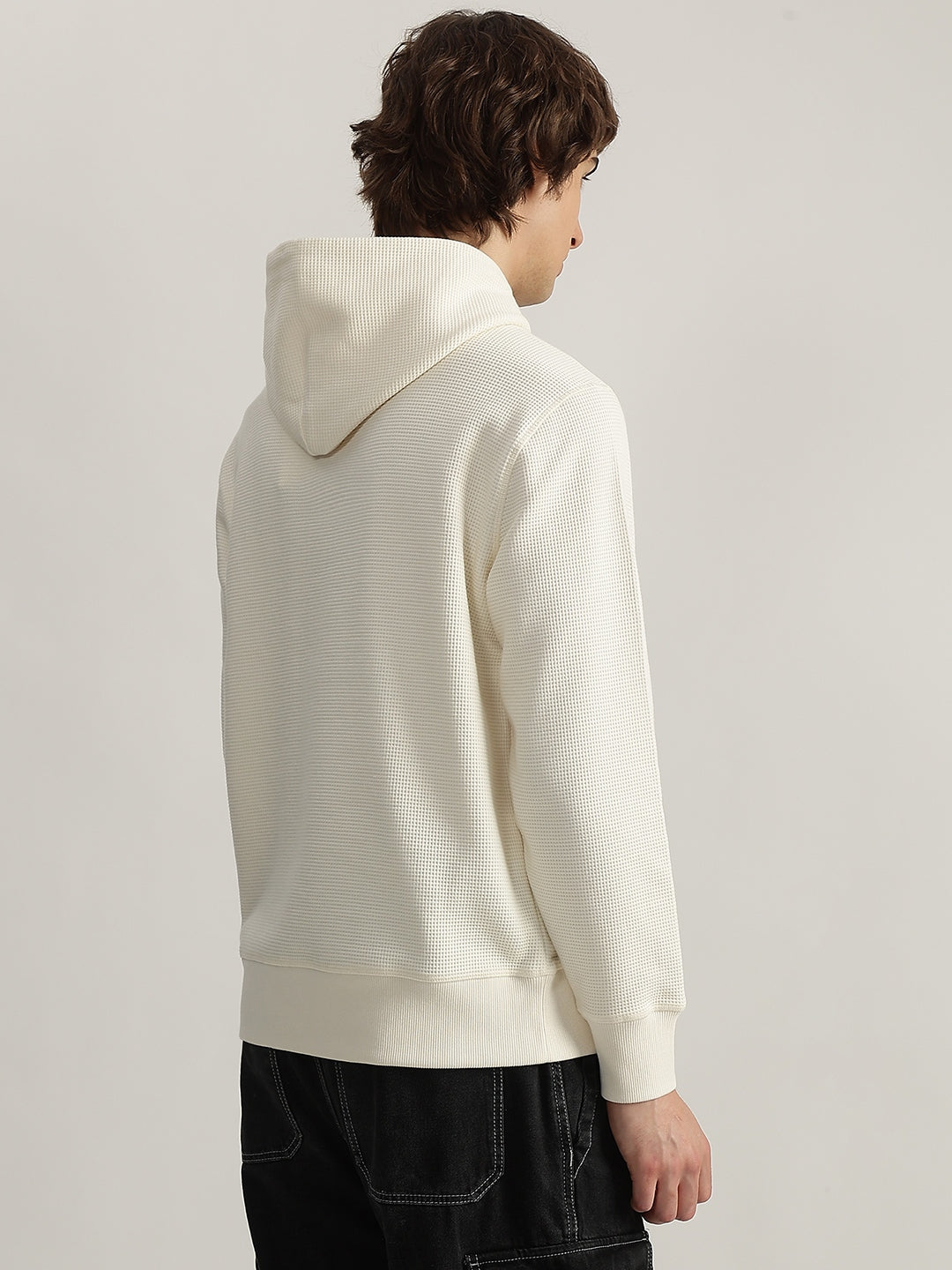 Gant Men Cream Solid Hooded Full Sleeves Pullover Style Sweatshirt