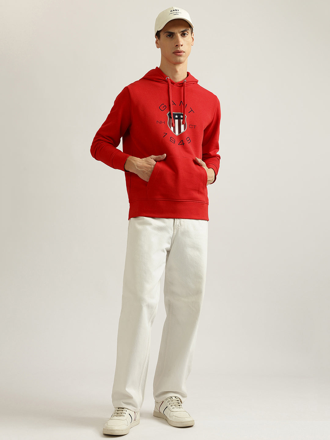 Gant Men Red Printed Round Neck Full Sleeves Pullover Sweatshirt