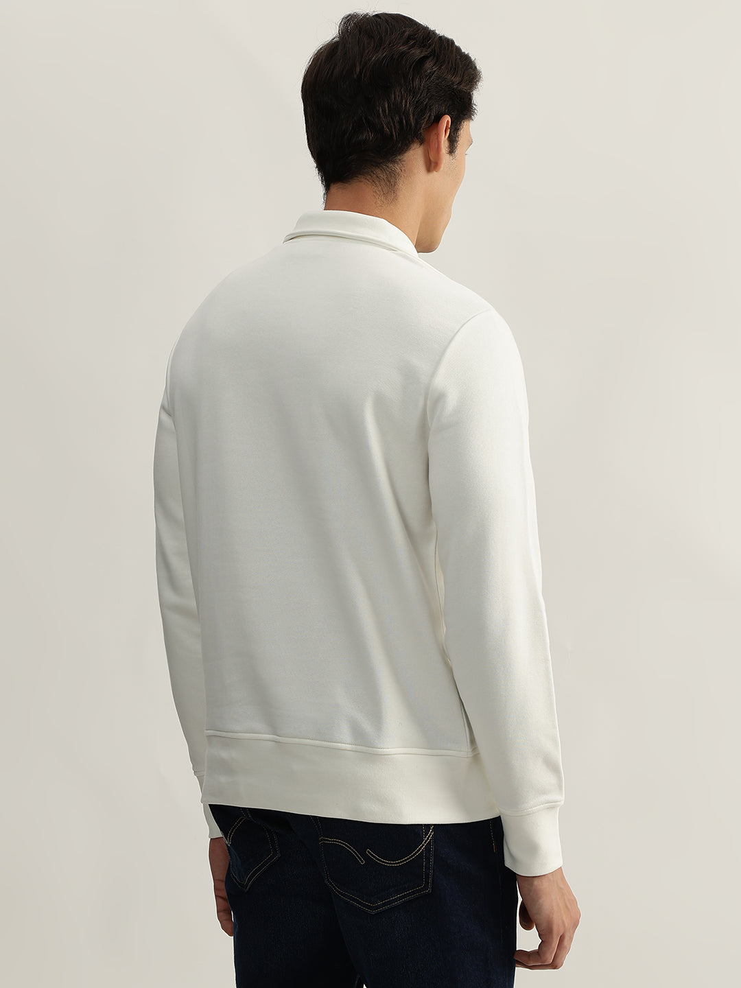 Gant Men White Solid Spread Collar Full Sleeves Sweatshirt