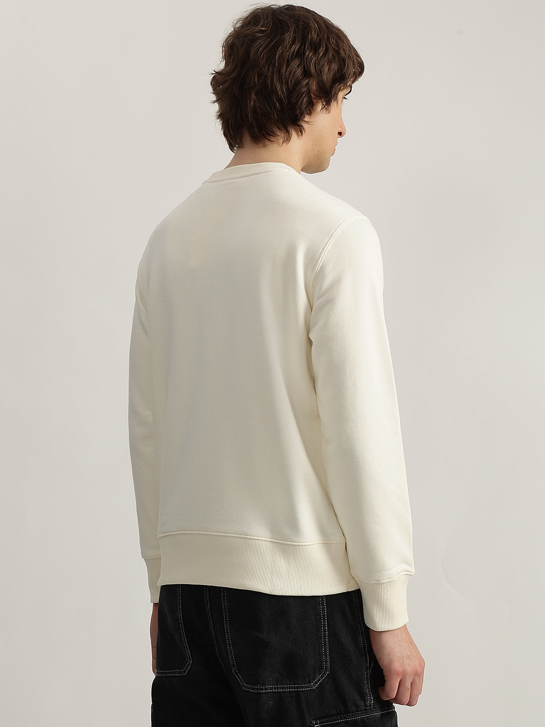 Gant Men Cream Solid Round Neck Full Sleeves Pullover Style Sweatshirt