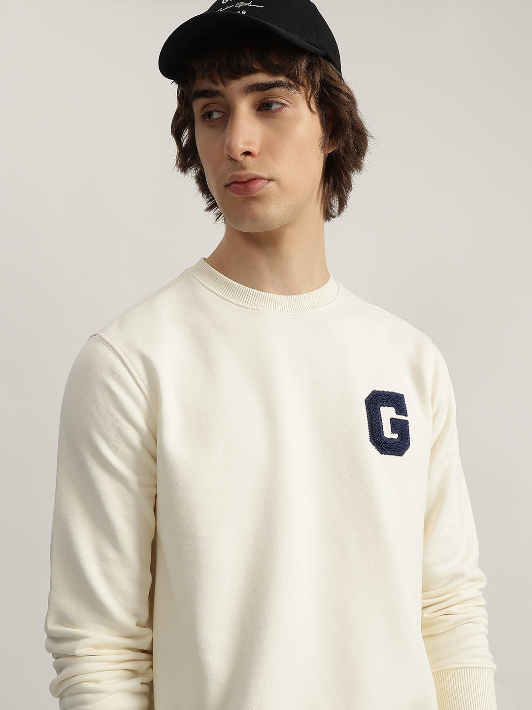 Gant Men Cream Solid Round Neck Full Sleeves Pullover Style Sweatshirt