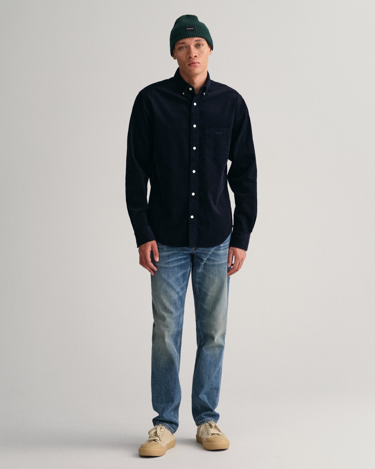 Gant Men Blue Solid Button-Down Collar Full Sleeves Corduroy Shirt