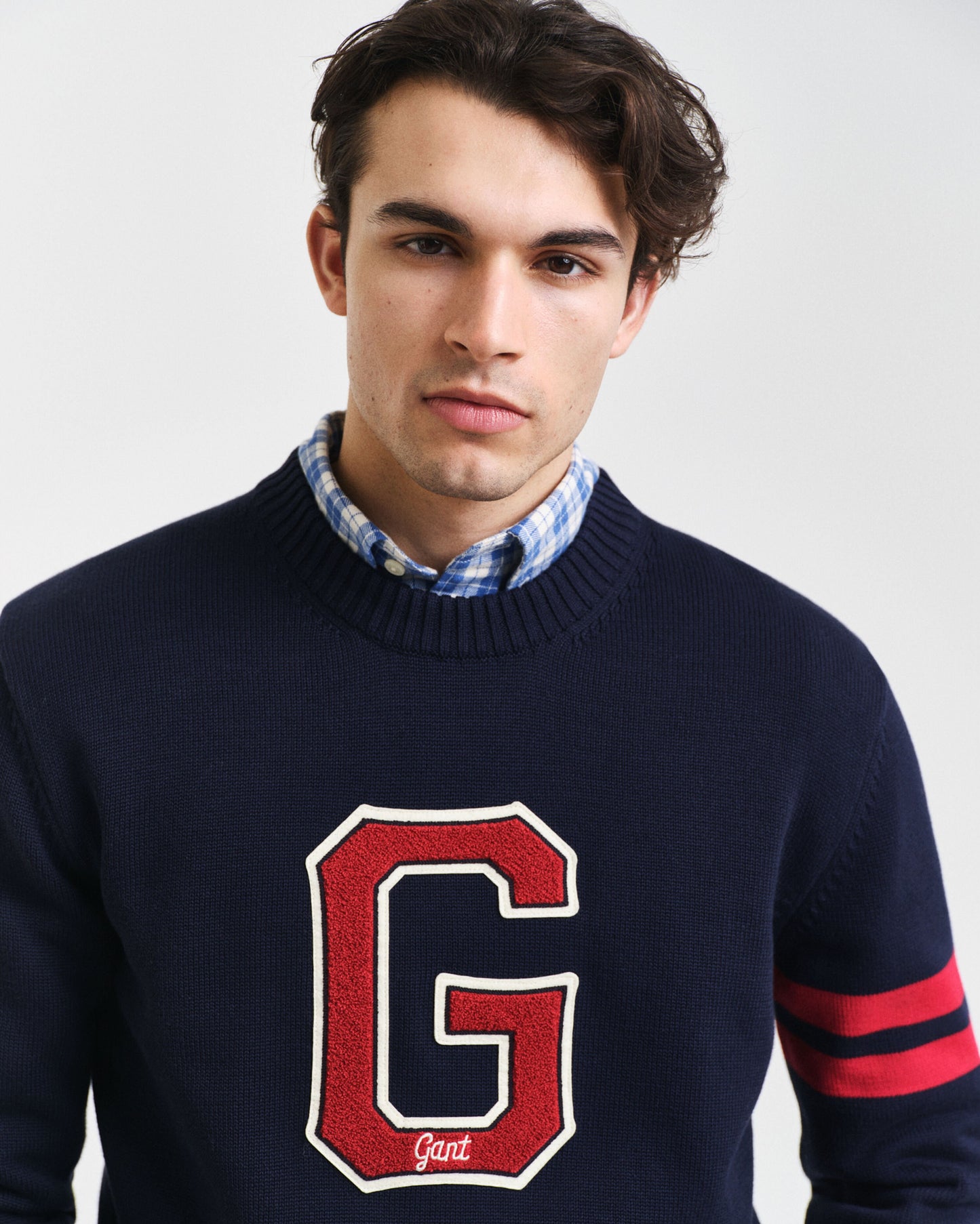 Gant Men Blue Solid Round Neck Full Sleeves Pullover Style Sweater