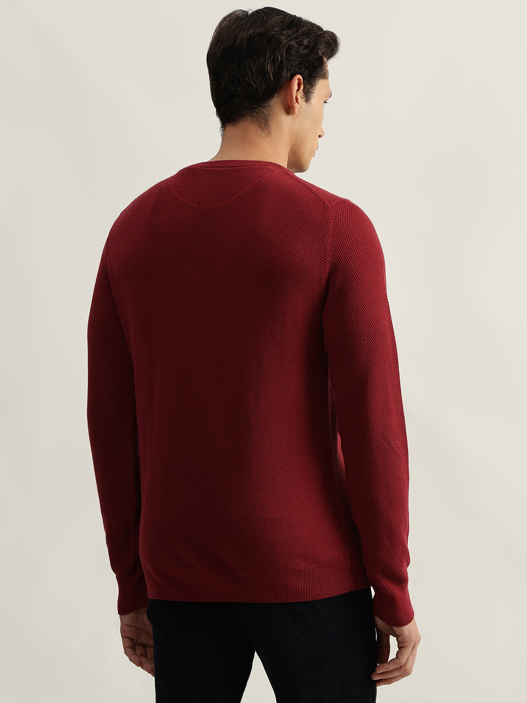 Gant Men Red Solid Round Neck Full Sleeves Pullover Style Sweater