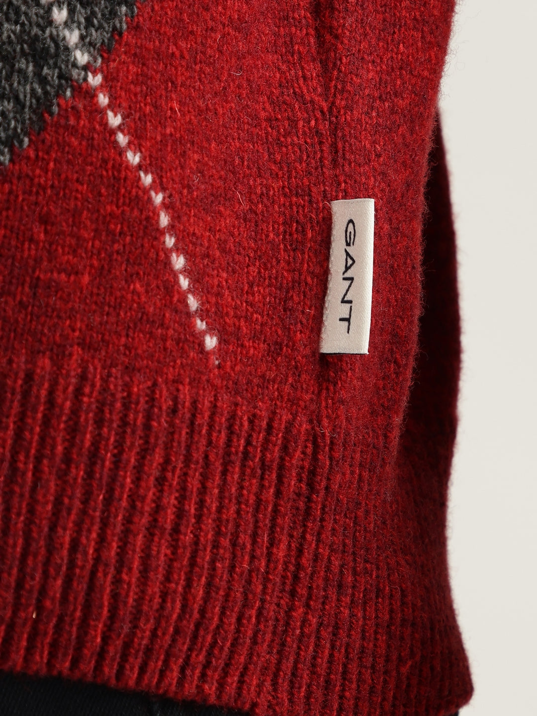 Gant Men Red Checked Round Neck Full Sleeves Sweater