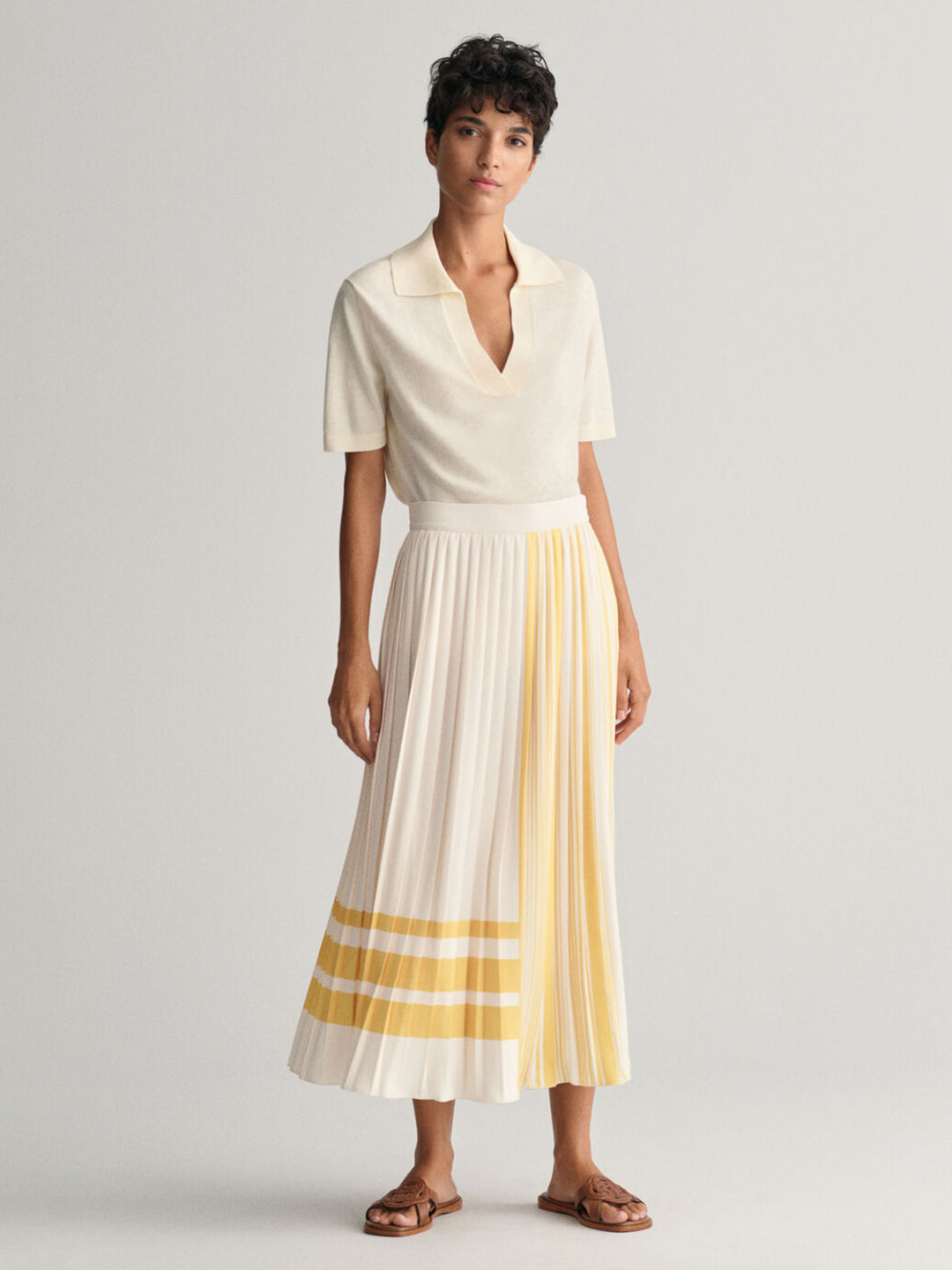 Pleated skirt india clearance online