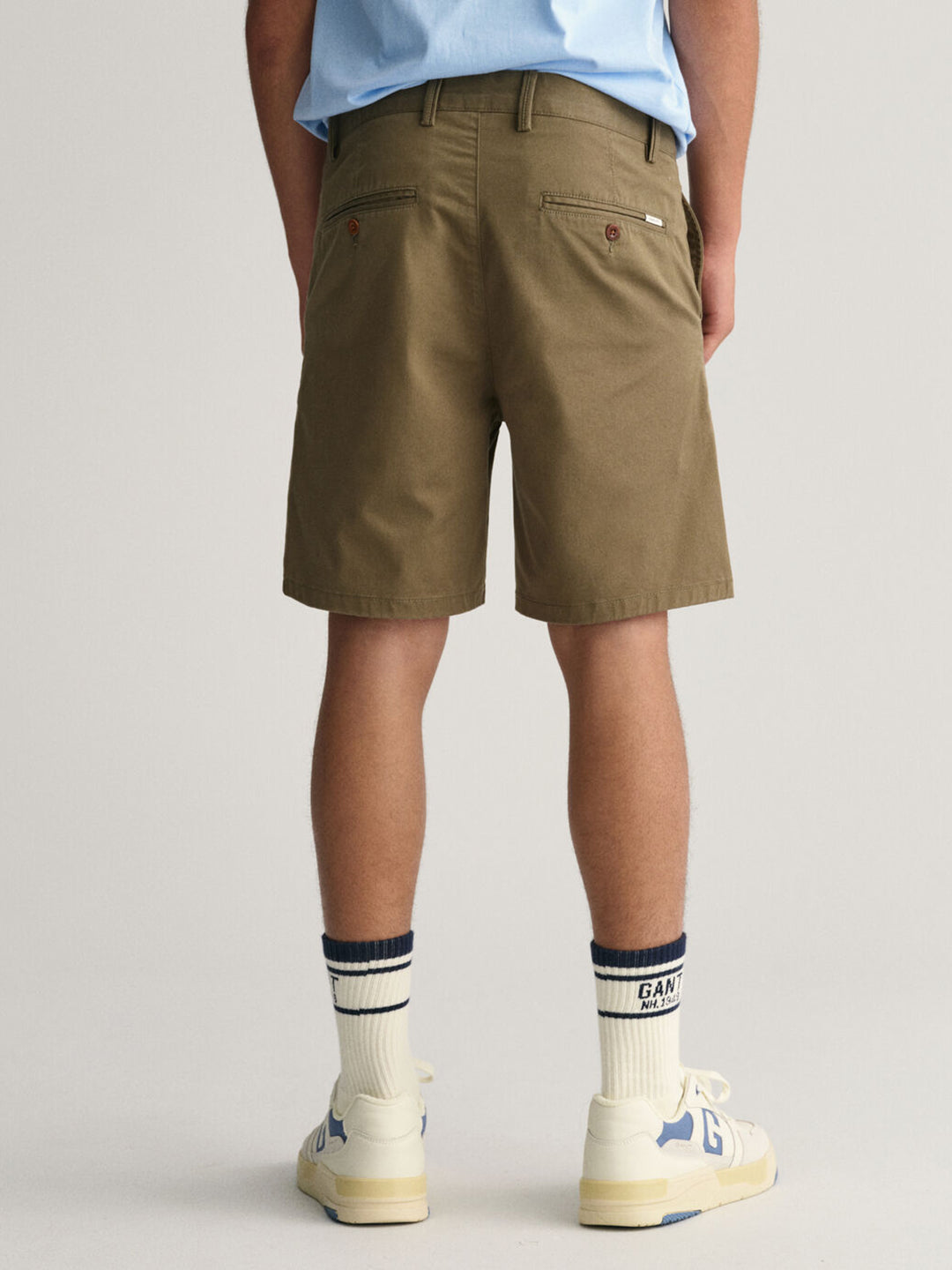 Gant Boys Olive Solid Mid-rise Regular Fit Chino Shorts