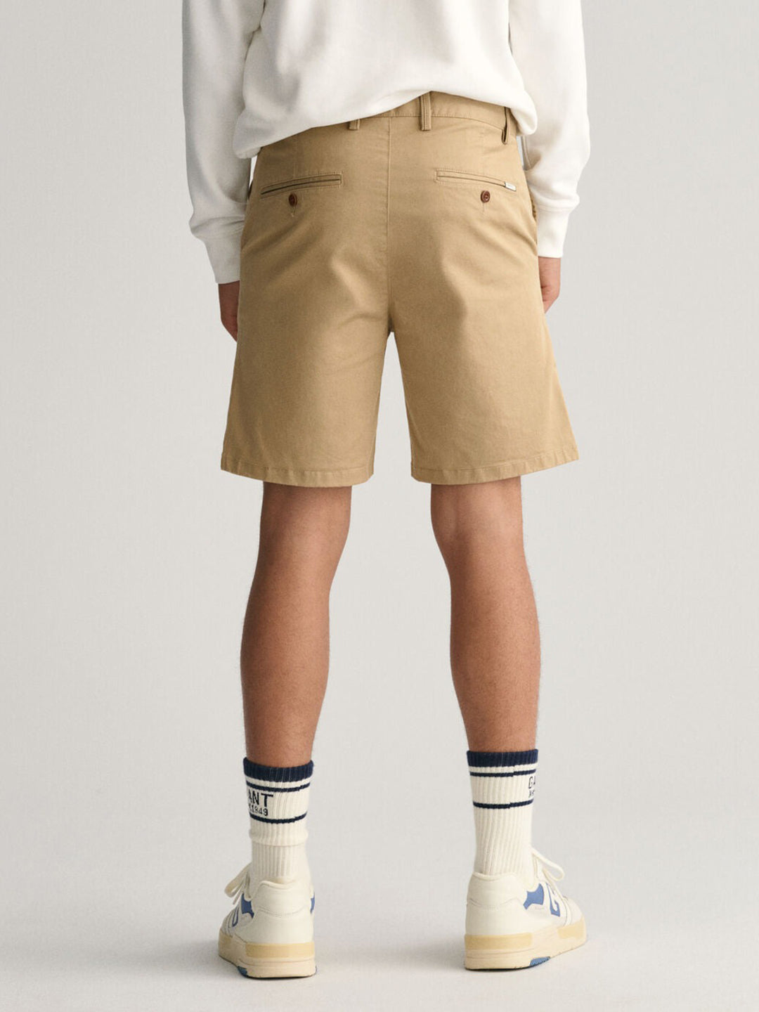 Gant Boys Beige Solid Mid-rise Regular Fit Chino Shorts