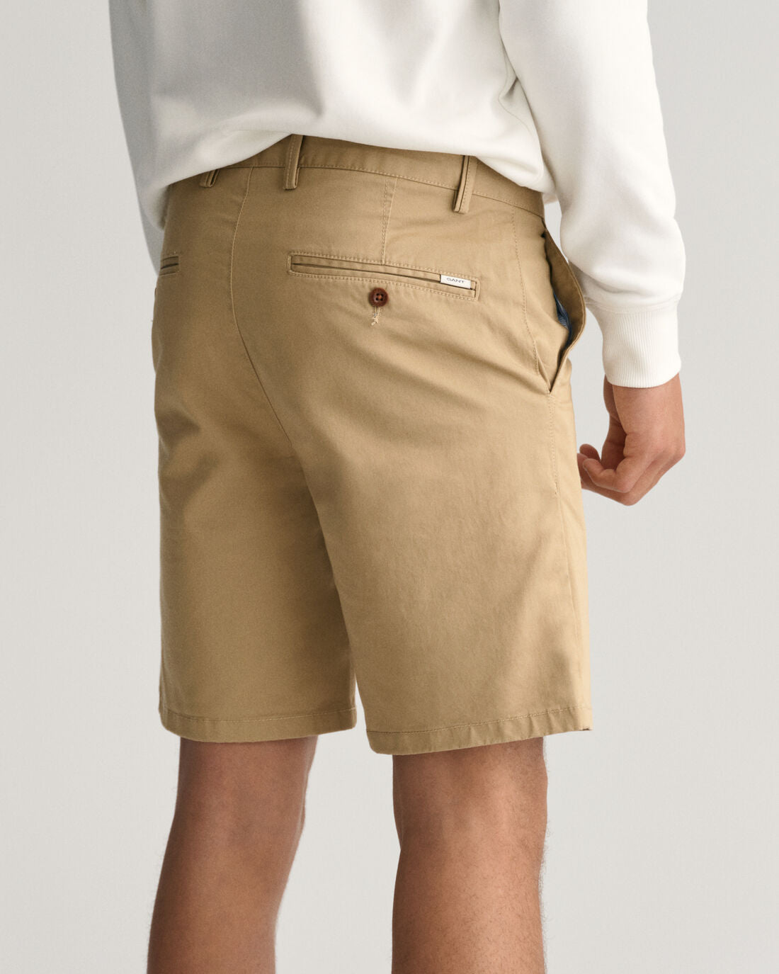 Gant Boys Beige Solid Mid-rise Regular Fit Chino Shorts